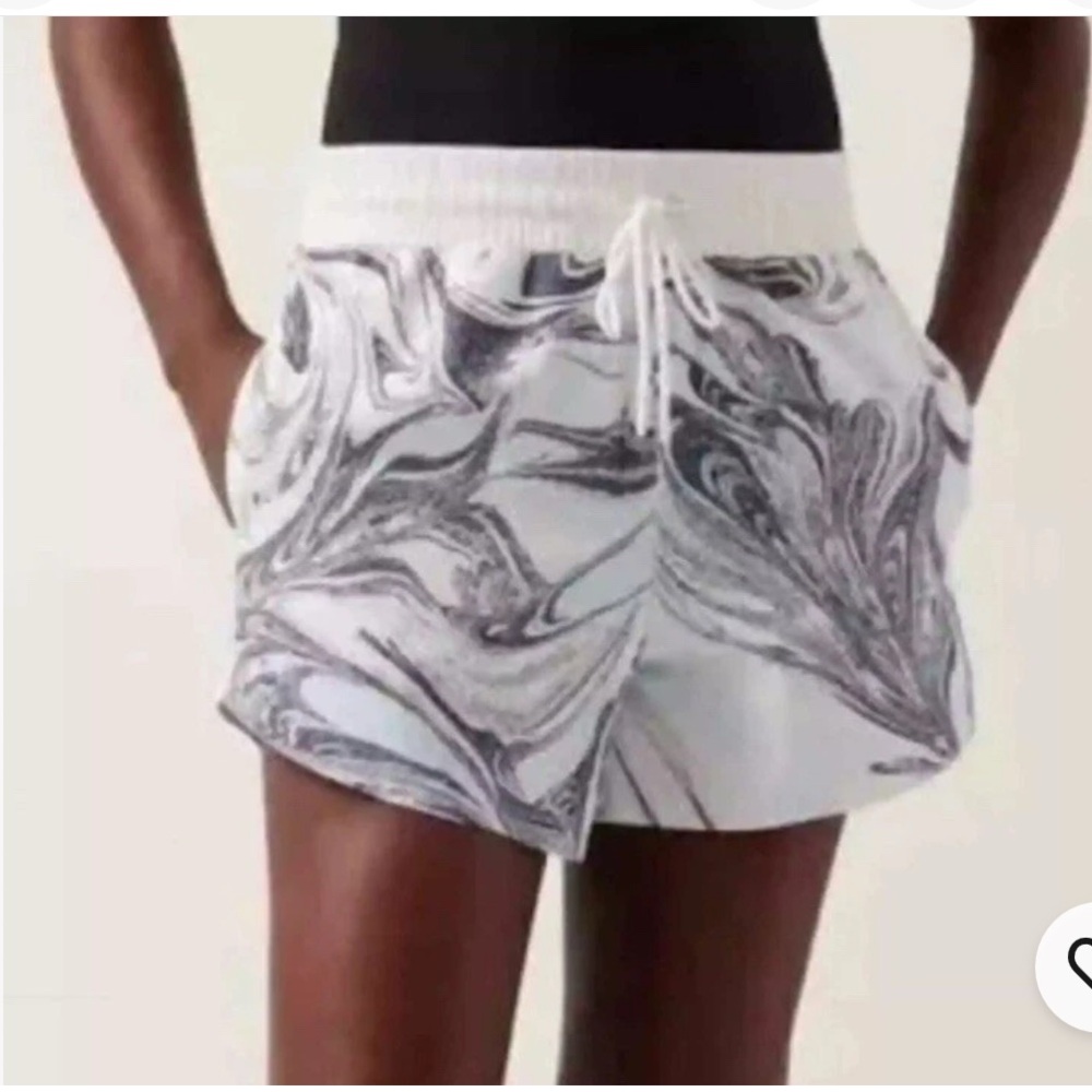 Athleta All Activity Shorts Blue and Grey Marble Swirl Size Small